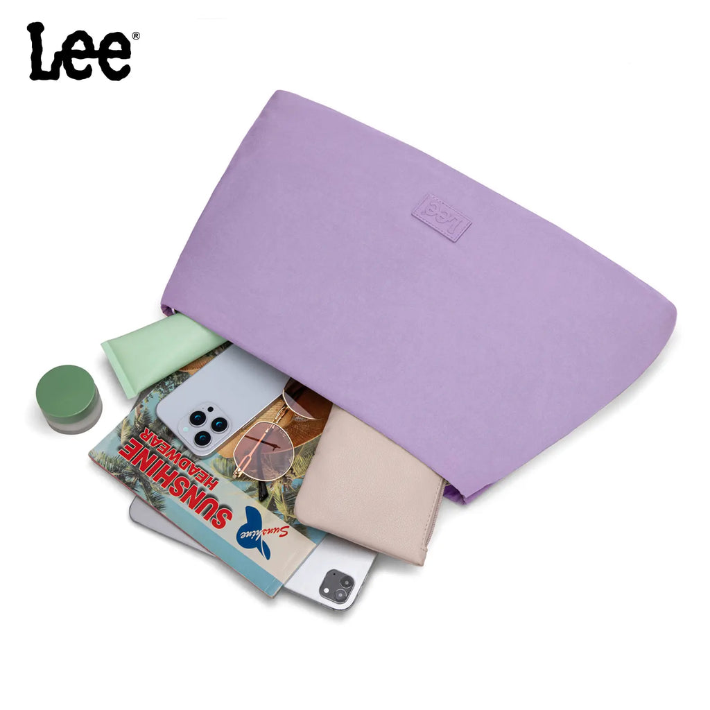 Lee Casual Nylon Shoulder Bag with Adjustable Strap, Can Be Used as a Shoulder Bag or Crossbody Bag, Large Capacity, Perfect for Casual Use or Commuting, a Great Gift for Girlfriends, Mothers, or Best Friends.